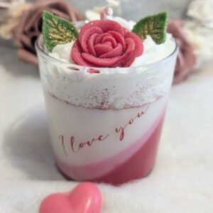 bougie personnalisable faite en cire de soja et parfum de grasse