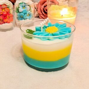 bougie marguerite faite main avec du parfue de Grasse
